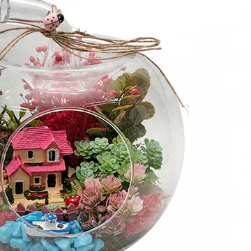 Elma Fanusta Göl Evi Dekorlu Teraryum (~26 cm) – Sihirli Buket Eskişehir ürün fotoğrafı